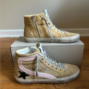 Golden Goose Slide Classic NIB Suede Sand Black Rose Quartz Size 40